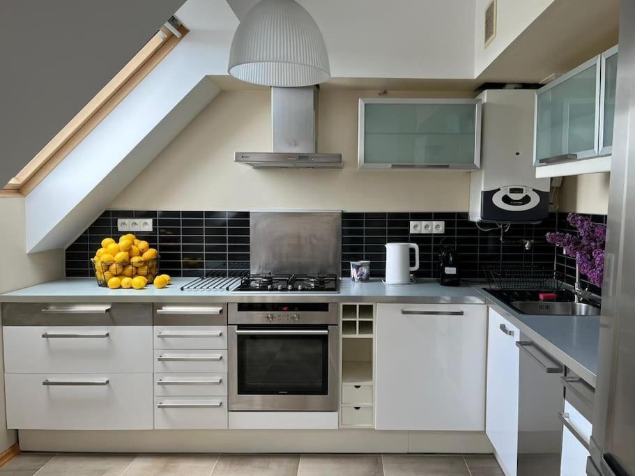 Apartament Hemingwaya Jelenia Góra Eksteriør bilde